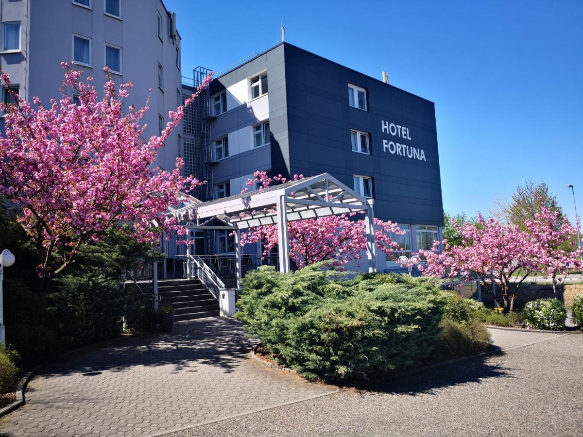 Hotel Fortuna Reutlingen-Tuebingen Exterior photo